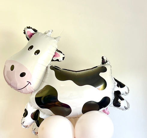 Cute Cowgirl Latex Balloon Garland | Pink | Blush | Cow Print