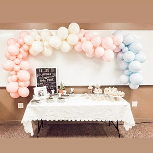 Chalk Gray Round Latex Balloons (5", 11", 16", 24", 36")