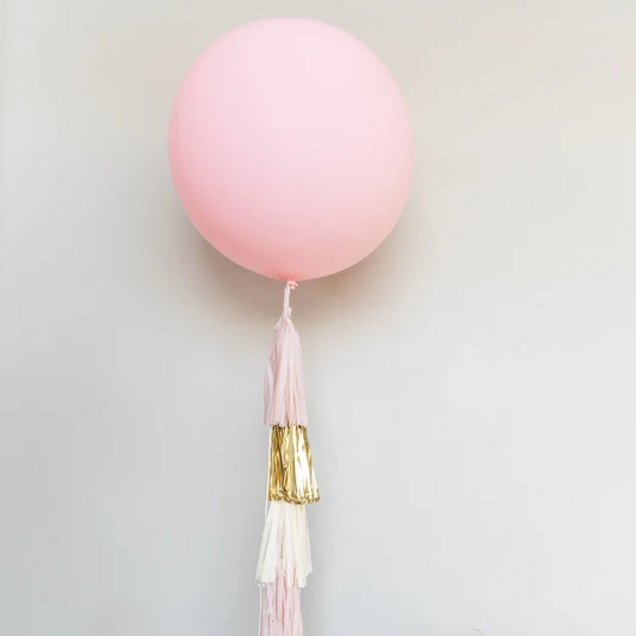 Balloon Tails & Tassels – partyHAUS